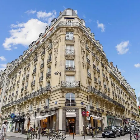 Bnbnook - Spacious 2br Near Eiffel Tower & Seine Appartement *