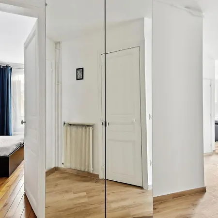 Bnbnook - Spacious 2br Near Eiffel Tower & Seine