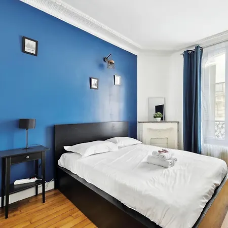 Bnbnook - Spacious 2br Near Eiffel Tower & Seine Appartement *