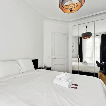 Appartement Bnbnook - Spacious 2br Near Eiffel Tower & Seine