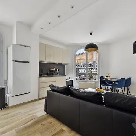 Bnbnook - Spacious 2br Near Eiffel Tower & Seine Appartement